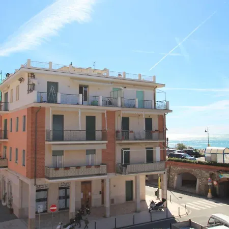 Centro By Interhome Apartment Moneglia